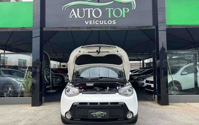 imagem-https://www.socarrao.com.br/sc-vehicle-images-prod/4312566/1792421377698-gb-c164a59.jpg