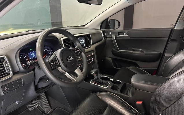 imagem-https://www.socarrao.com.br/sc-vehicle-images-prod/4312570/1791490822213-8548075_12_B_e0eeb7c884.jpeg