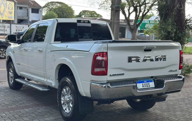imagem-https://www.socarrao.com.br/sc-vehicle-images-prod/4312623/1791491077557-11_052346.jpg