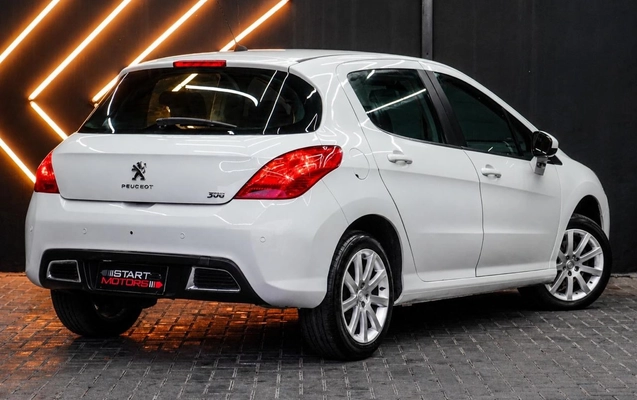 imagem-https://www.socarrao.com.br/sc-vehicle-images-prod/4312640/1791491116316-018ecb20-3f60-4674-b62d-fd78cd5c28be.jpg