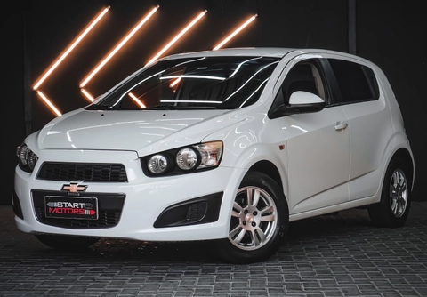 Chevrolet Sonic 2014 Branco — foto 1 de 3