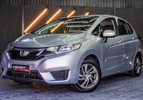 Honda Fit 2015 Prata — foto 1 de 3
