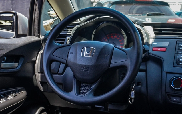 imagem-https://www.socarrao.com.br/sc-vehicle-images-prod/4312662/1791578785464-7a415b9a-e545-4422-bfe1-576926fd5e60.jpg