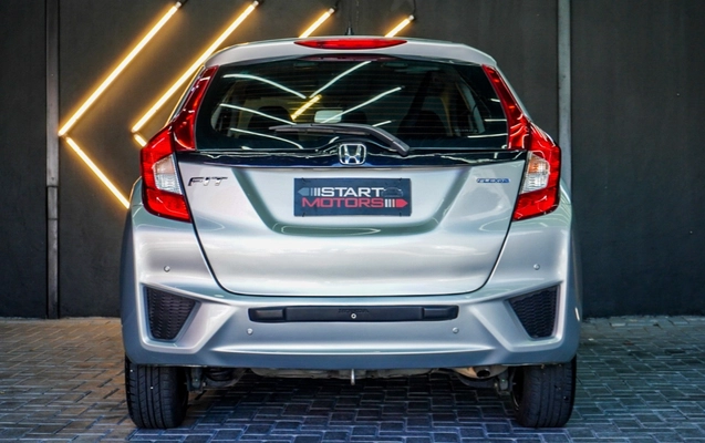 imagem-https://www.socarrao.com.br/sc-vehicle-images-prod/4312662/1791578785476-7e66788a-1be7-4542-a5e8-0b4e2e37c639.jpg