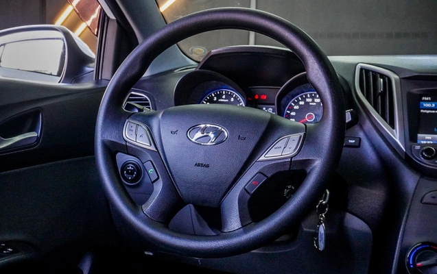 imagem-https://www.socarrao.com.br/sc-vehicle-images-prod/4312664/1791578977525-98328acd-9a20-4619-8cf0-a85f62621a7a.jpg
