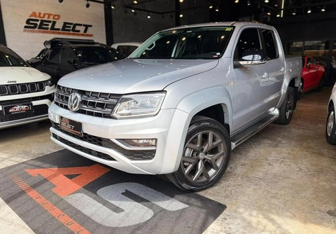 Volkswagen Amarok 2018 Prata — foto 1 de 3