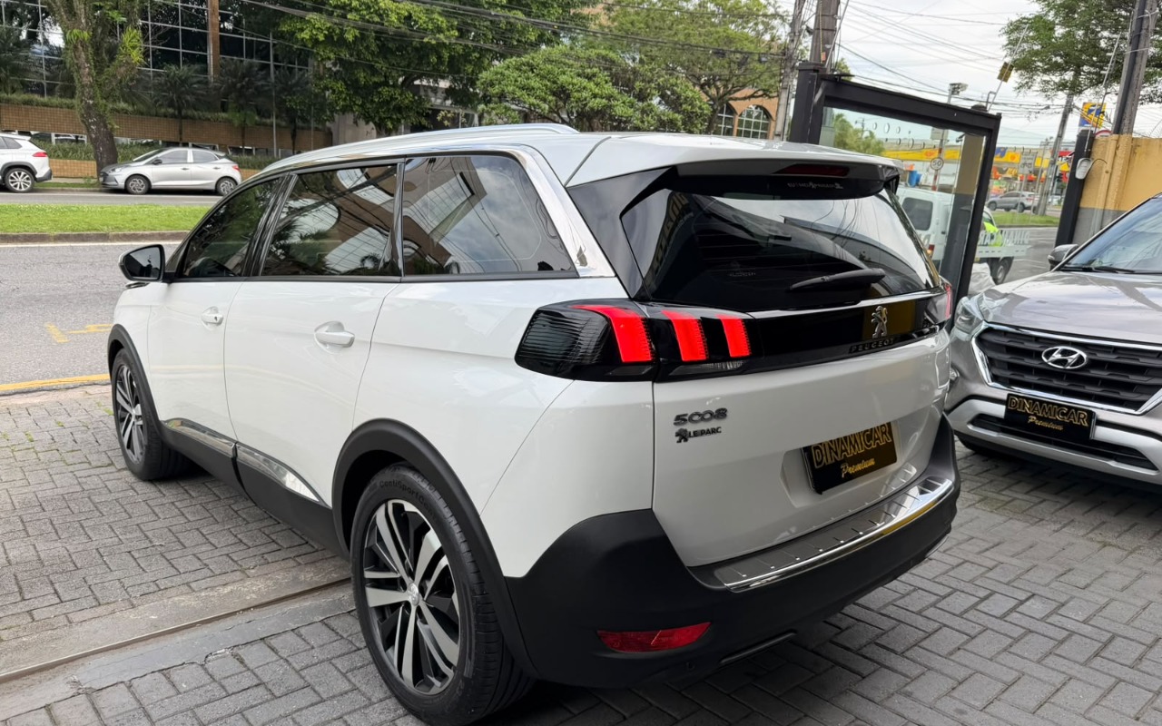 imagem-https://www.socarrao.com.br/sc-vehicle-images-prod/4312855/1791491544094-NS5qcGVn.jpeg
