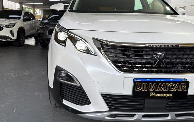 imagem-https://www.socarrao.com.br/sc-vehicle-images-prod/4312855/1791491546928-MjUuanBlZw.jpeg