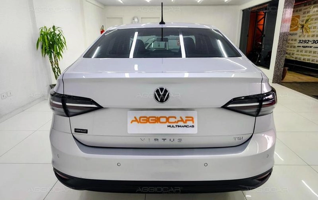 imagem-https://www.socarrao.com.br/sc-vehicle-images-prod/4312856/1791915811092-8540672_21_B_e3bbef6cea.jpeg