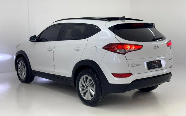 imagem-https://www.socarrao.com.br/sc-vehicle-images-prod/4312888/1791491862528-8520359_3_B_1afab02014.jpeg