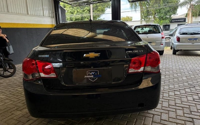 imagem-https://www.socarrao.com.br/sc-vehicle-images-prod/4312911/1791916079514-8557253_7_B_e093f21339.jpeg