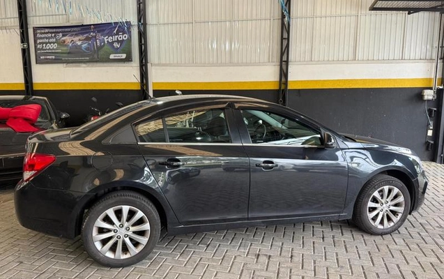 imagem-https://www.socarrao.com.br/sc-vehicle-images-prod/4312911/1791916079522-8557253_11_B_104095e215.jpeg