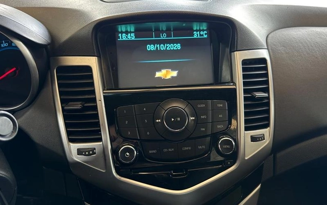 imagem-https://www.socarrao.com.br/sc-vehicle-images-prod/4312911/1791916079532-8557253_17_B_8df6217d32.jpeg