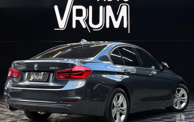 imagem-https://www.socarrao.com.br/sc-vehicle-images-prod/4312945/1791492089618-4_052326.jpg