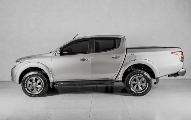 imagem-https://www.socarrao.com.br/sc-vehicle-images-prod/4312965/1792240162069-8545580_4_B_c8e76d3a17.jpeg