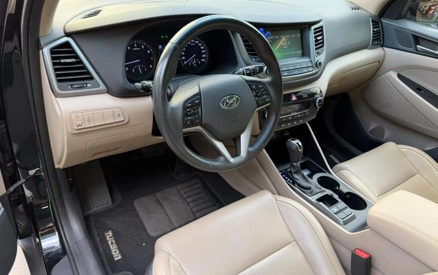 imagem-https://www.socarrao.com.br/sc-vehicle-images-prod/4312979/1791492262683-8557274_6_B_415767f8f2.jpeg