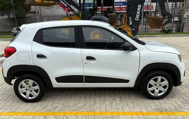 imagem-https://www.socarrao.com.br/sc-vehicle-images-prod/4312983/1792089041555-8556109_8_B_8f635f2bb3.jpeg