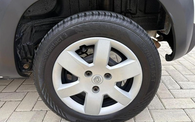 imagem-https://www.socarrao.com.br/sc-vehicle-images-prod/4312983/1792089041565-8556109_1_B_60c748a553.jpeg