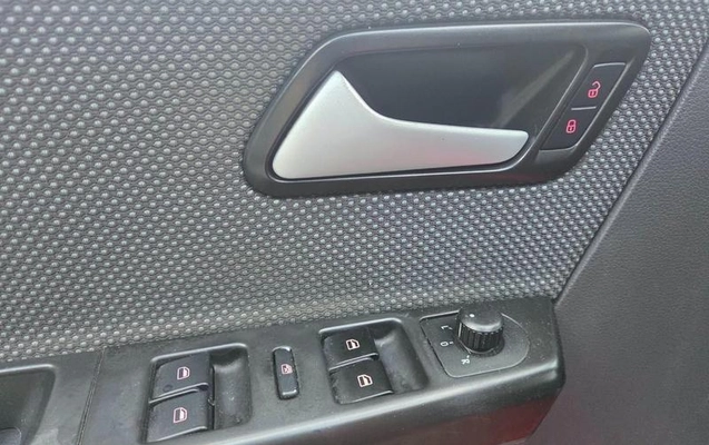 imagem-https://www.socarrao.com.br/sc-vehicle-images-prod/4313029/1791492782148-8557371_9_B_7e8c540e11.jpeg