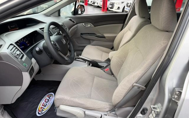 imagem-https://www.socarrao.com.br/sc-vehicle-images-prod/4313041/1791492818231-1791491673054.13.jpg