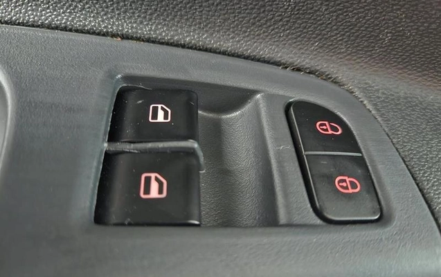 imagem-https://www.socarrao.com.br/sc-vehicle-images-prod/4313045/1791492834780-8557346_1_B_e70c47a468.jpeg