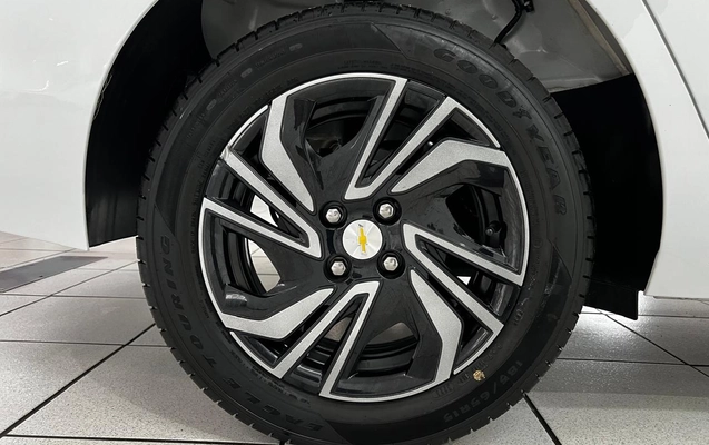 imagem-https://www.socarrao.com.br/sc-vehicle-images-prod/4313083/1791492997359-d1825c1b-6e4a-4b5b-b4e9-0eeccf4a50f0.jpg
