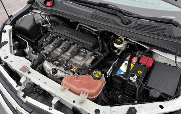 imagem-https://www.socarrao.com.br/sc-vehicle-images-prod/4313093/1791549030805-8531228_14_B_f0e7328cc2.jpeg