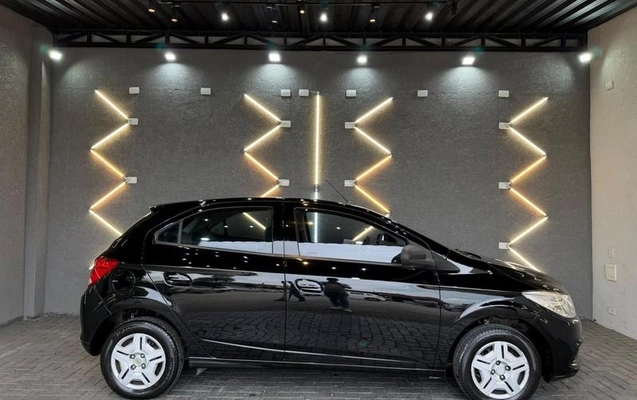imagem-https://www.socarrao.com.br/sc-vehicle-images-prod/4313101/1791555189698-8554353_11_B_7282ca020a.jpeg