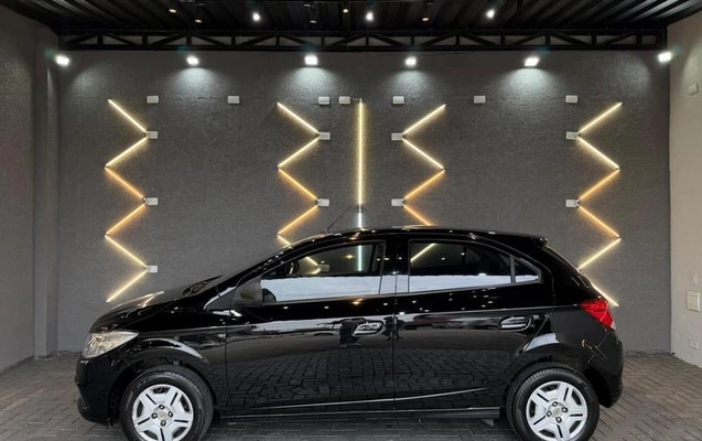 imagem-https://www.socarrao.com.br/sc-vehicle-images-prod/4313101/1791555189705-8554353_12_B_dedfea82a8.jpeg