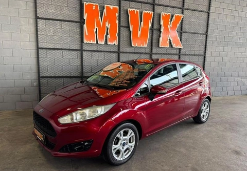 Ford Fiesta SE 1.6 16V Flex 5p 2015 Vermelho — foto 1 de 3