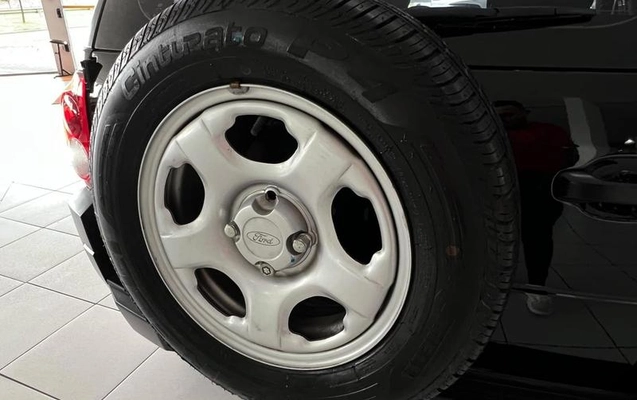 imagem-https://www.socarrao.com.br/sc-vehicle-images-prod/4313209/1791733493027-8553773_27_B_47975f6716.jpeg