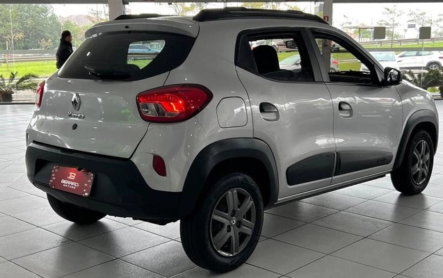 imagem-https://www.socarrao.com.br/sc-vehicle-images-prod/4313220/1791493487085-8473624_19_B_da84c79e97.jpeg