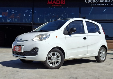 Caoa Chery QQ 1.0 ACT 12V 69cv 5p 2018 Branco — foto 1 de 3