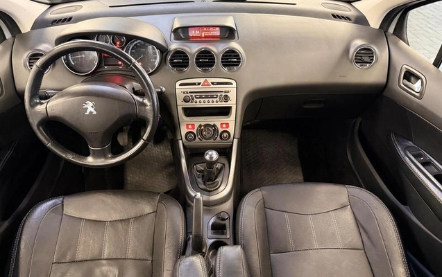 imagem-https://www.socarrao.com.br/sc-vehicle-images-prod/4313452/1791993847094-8453035_8_B_cc65df827f.jpeg