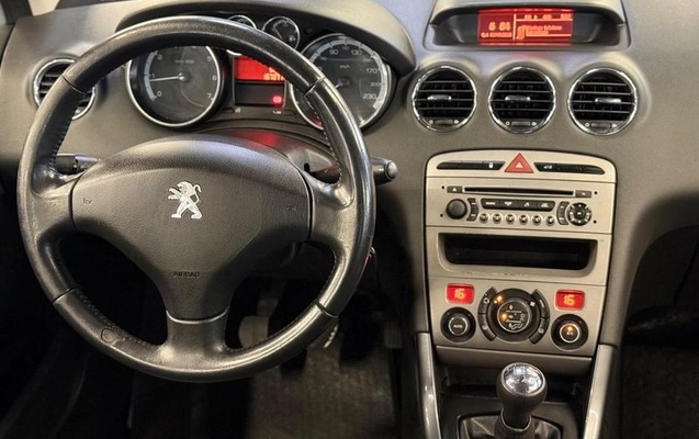 imagem-https://www.socarrao.com.br/sc-vehicle-images-prod/4313452/1791993847099-8453035_11_B_969d90df26.jpeg