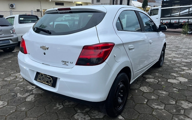imagem-https://www.socarrao.com.br/sc-vehicle-images-prod/4313486/1791495409278-SU1HXzM1MDcuanBlZw.jpeg