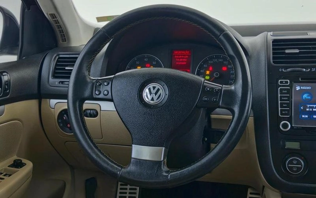imagem-https://www.socarrao.com.br/sc-vehicle-images-prod/4313644/1791813558764-8520411_13_B_bd3ac25e48.jpeg