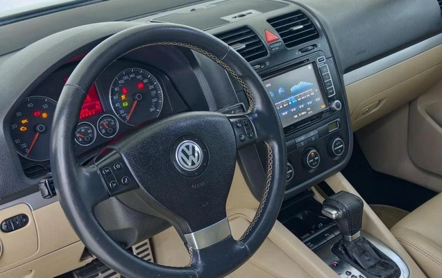 imagem-https://www.socarrao.com.br/sc-vehicle-images-prod/4313644/1791813558767-8520411_9_B_167ff1c54e.jpeg