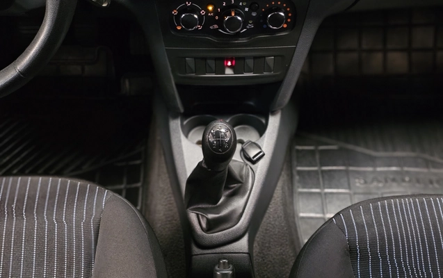 imagem-https://www.socarrao.com.br/sc-vehicle-images-prod/4313660/1791496691235-1_053215.jpg