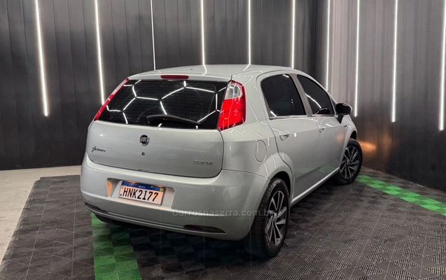 imagem-https://www.socarrao.com.br/sc-vehicle-images-prod/4313675/1791497135626-4c5af8236a30e4ed0ae0d950aa52b2a8_big.jpeg