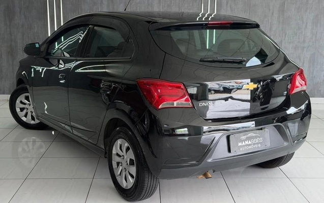 imagem-https://www.socarrao.com.br/sc-vehicle-images-prod/4313702/1791497321750-8522947_0_B_de388733c8.jpeg