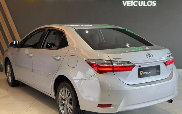 imagem-https://www.socarrao.com.br/sc-vehicle-images-prod/4313767/1791570549010-8557640_2_B_2e62c65489.jpeg