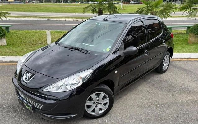 imagem-https://www.socarrao.com.br/sc-vehicle-images-prod/4314101/1791501725522-8557683_13_B_38907fb7a6.jpeg
