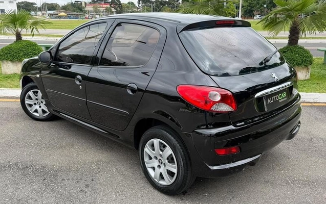 imagem-https://www.socarrao.com.br/sc-vehicle-images-prod/4314101/1791501725527-8557683_10_B_a060e556eb.jpeg