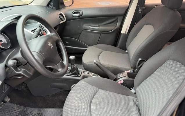 imagem-https://www.socarrao.com.br/sc-vehicle-images-prod/4314101/1791501725534-8557683_6_B_7d683b78ee.jpeg