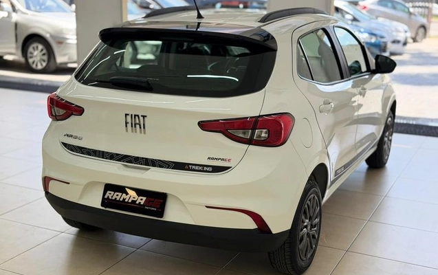 imagem-https://www.socarrao.com.br/sc-vehicle-images-prod/4314261/1791503381864-8151162_6_B_e3419c3b51.jpeg