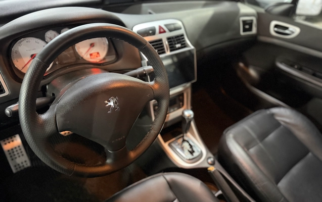 imagem-https://www.socarrao.com.br/sc-vehicle-images-prod/4314629/1791507155118-9c9df2e3-b6c1-413b-957c-7781914ed85d.jpg