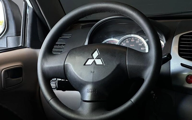 imagem-https://www.socarrao.com.br/sc-vehicle-images-prod/4314685/1791507593668-8536135_6_B_632467f769.jpeg
