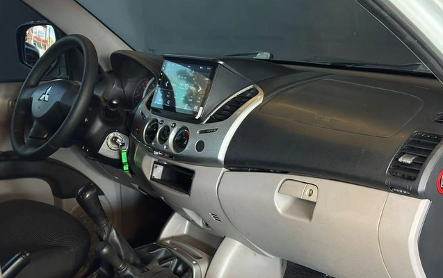 imagem-https://www.socarrao.com.br/sc-vehicle-images-prod/4314685/1791507593676-8536135_8_B_1120f7c8c5.jpeg