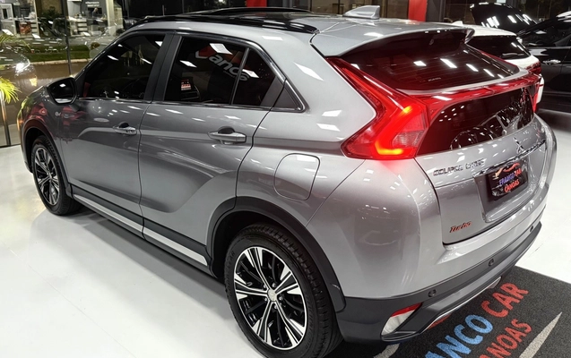 imagem-https://www.socarrao.com.br/sc-vehicle-images-prod/4314721/1791508104579-1_100558.jpg